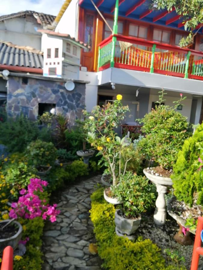 Salamina Highs Hotel Exterior foto